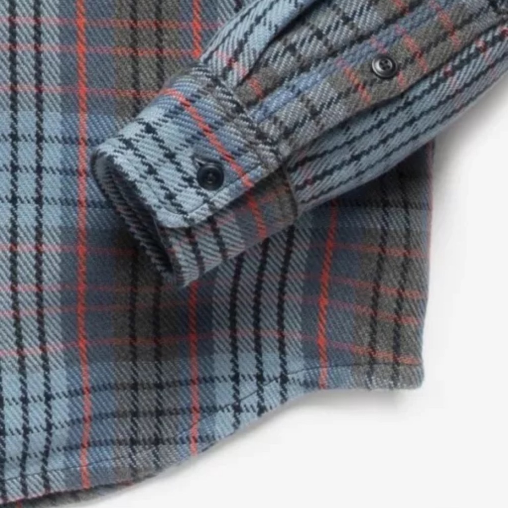 New NWT OuterKnown Men's Small Blanket Shirt Plaid Blue Pacific Old Coast Plaid